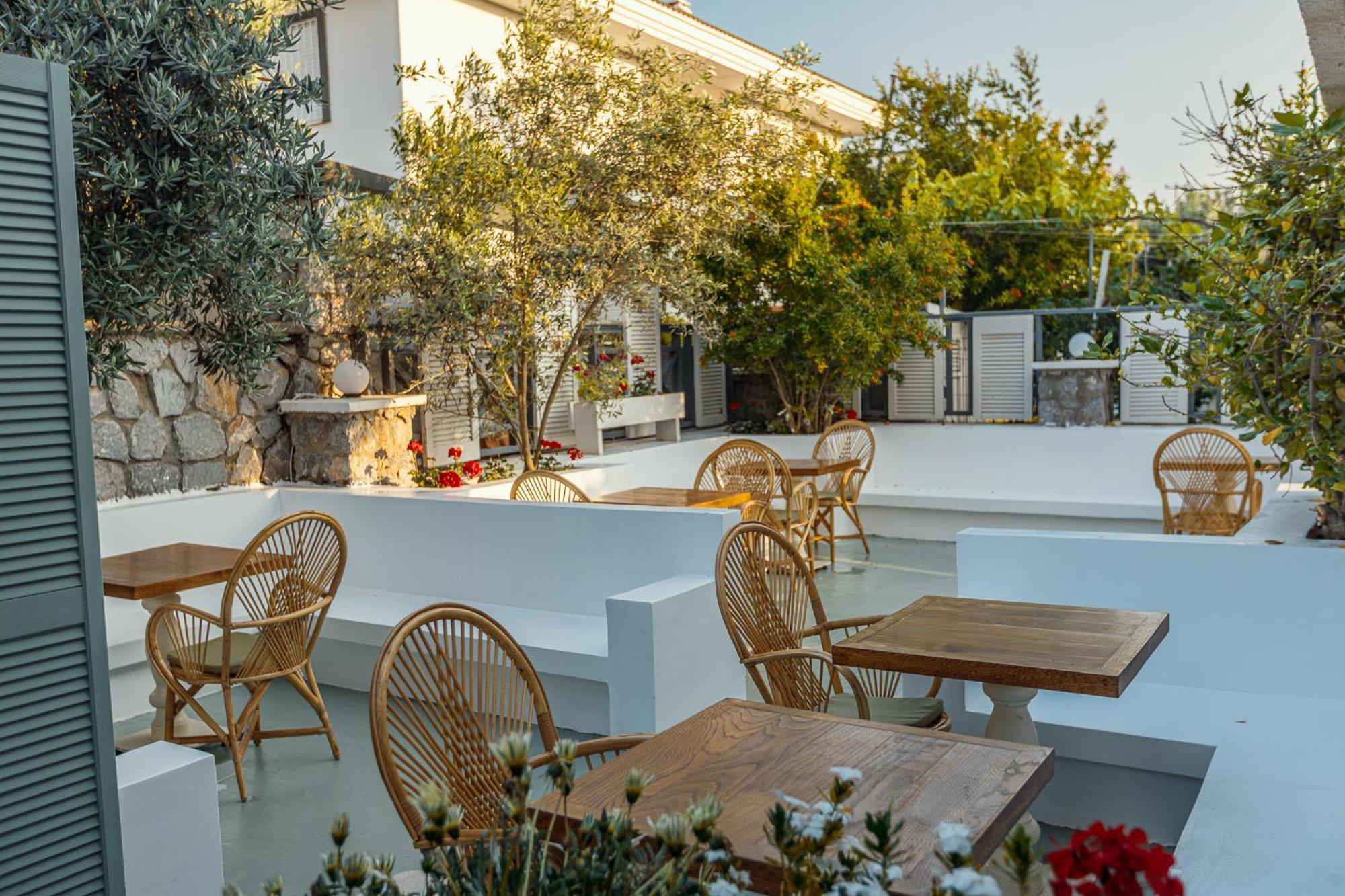 N Hotels Cesme Dalyankoy  ภายนอก รูปภาพ